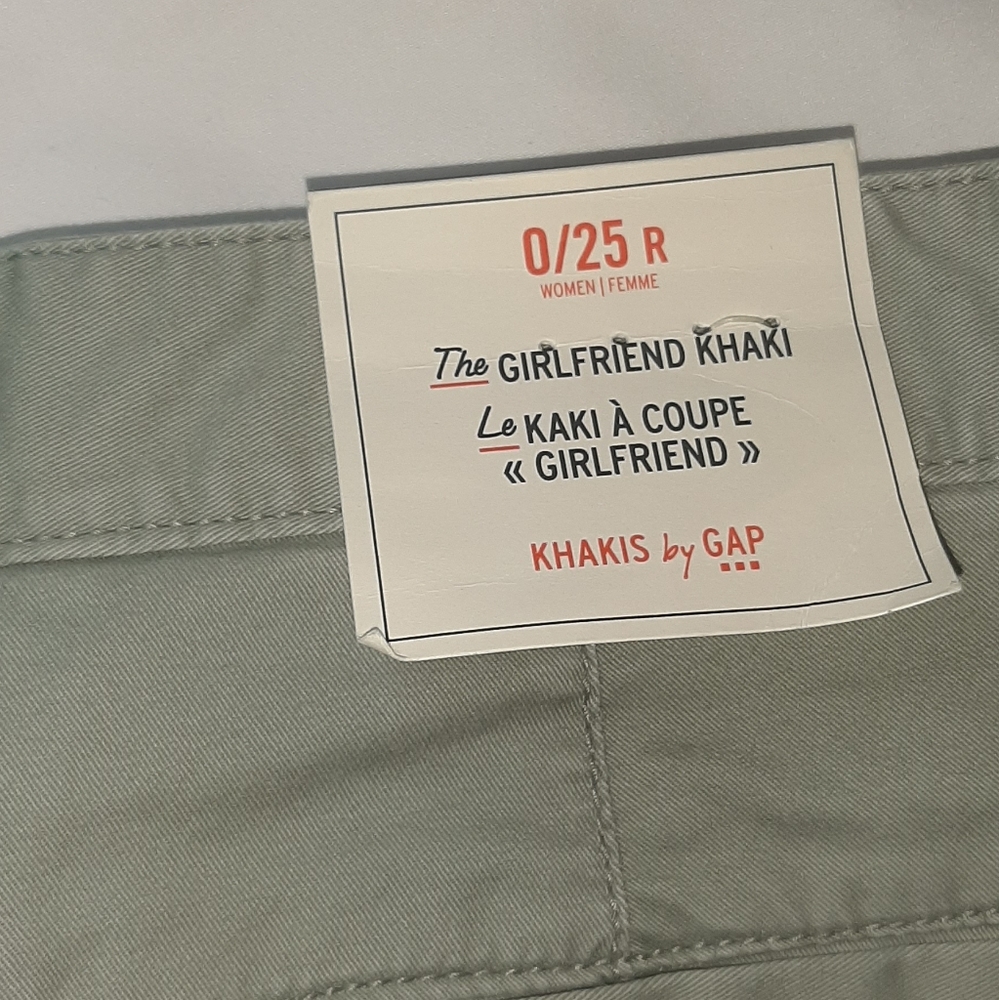 Girlfriend - Picture 2 of 4